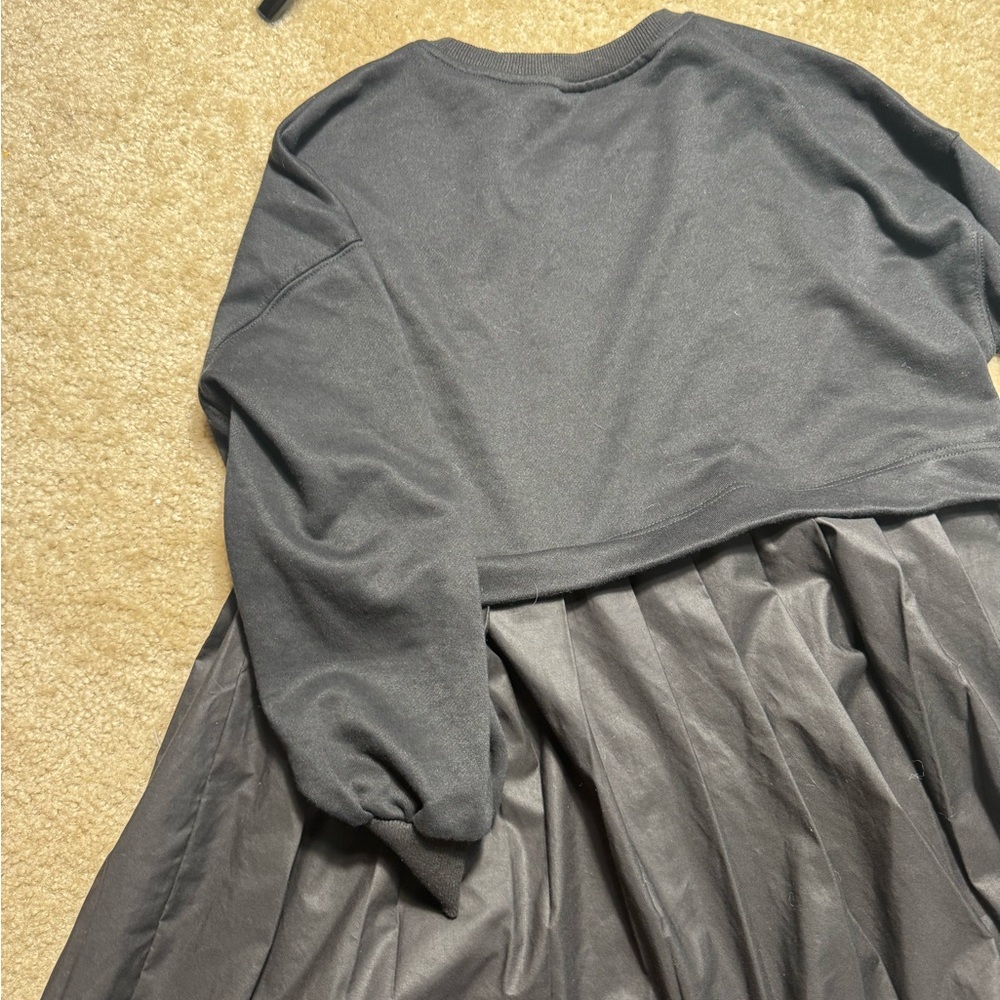 Gray Long Sleeve Top with Pleated Skirt